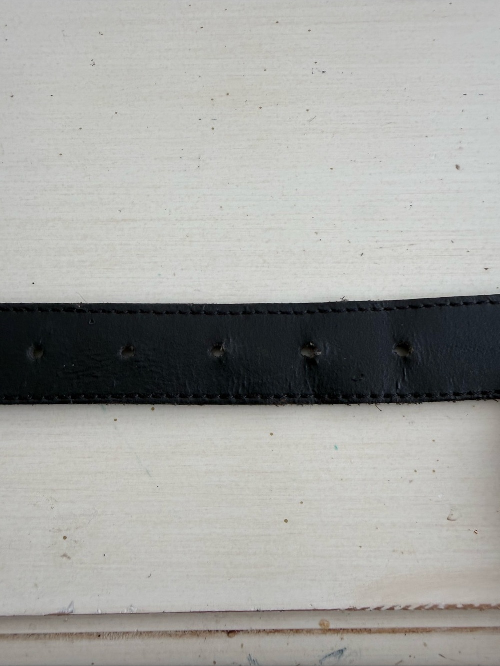 Black Leather Belt with Brushed Gold Buckle - Picture 2 of 4